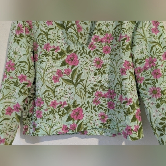 Olivia James The Label Green Pink Floral 100% Linen Long Sleeve Cropped Top - Picture 5 of 9